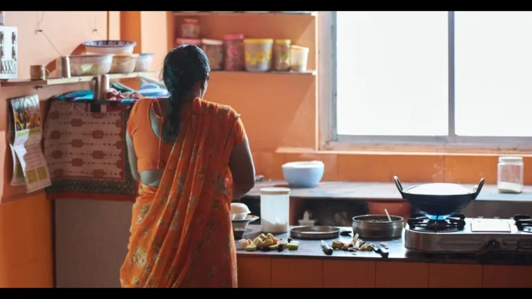 അടുക്കളയിലെ പാത്രങ്ങള്‍ തുരുമ്പ് പിടിക്കാതിരിക്കാന്‍