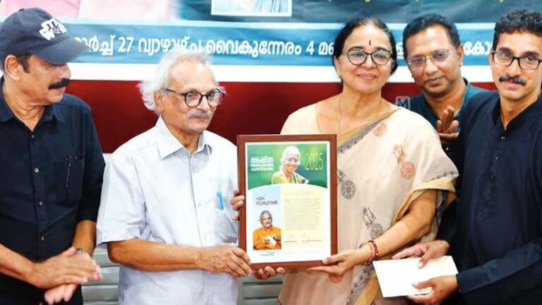 എഴുത്തുകാര്‍ക്ക് സമൂഹത്തെ വേണ്ടെന്നും ഇന്‍സ്റ്റഗ്രാം മതിയെന്നും എം.മുകുന്ദന്‍